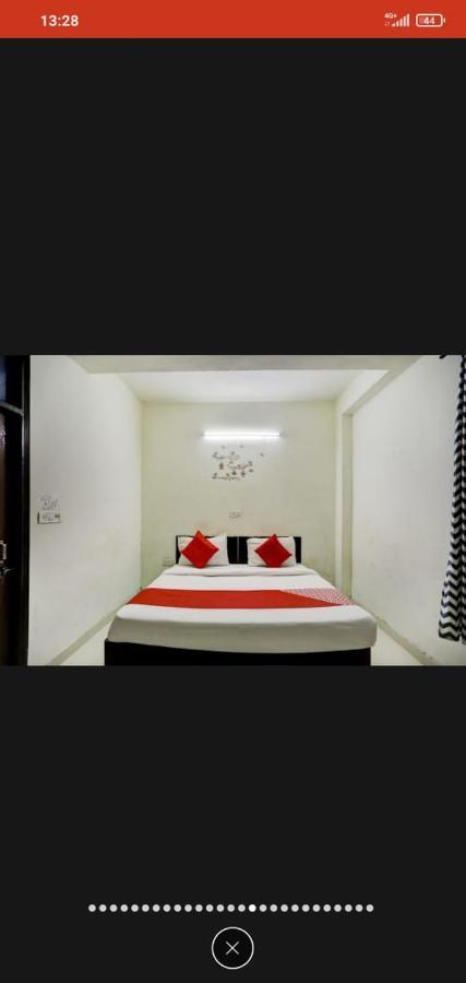 Hotel Park Plaza Noida Exterior photo